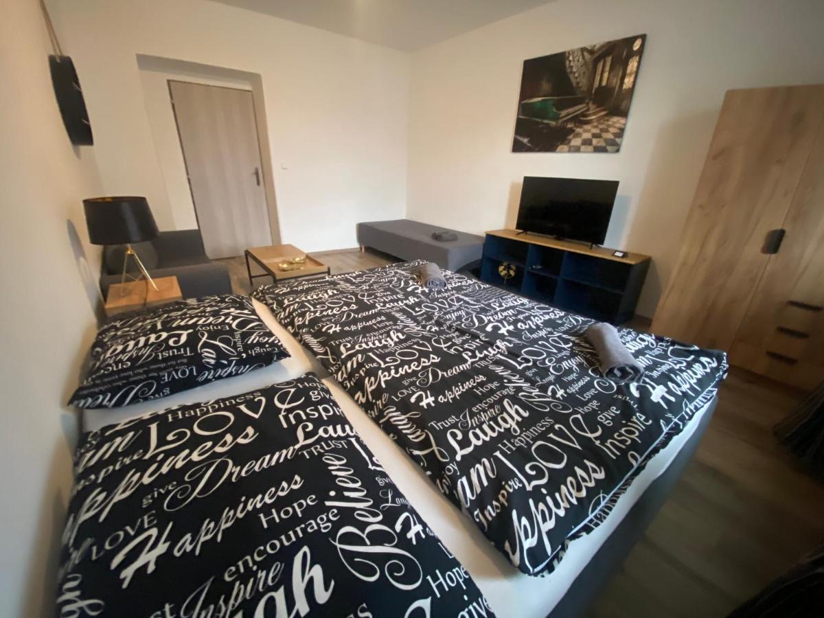 Cerna Ruze - Apartman 4 Plzeň Extérieur photo